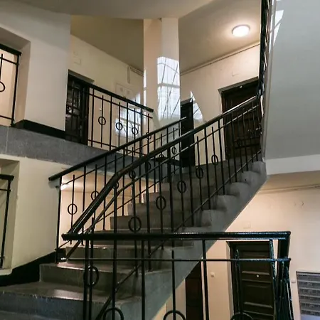 Appartement Modernist In The Old Town